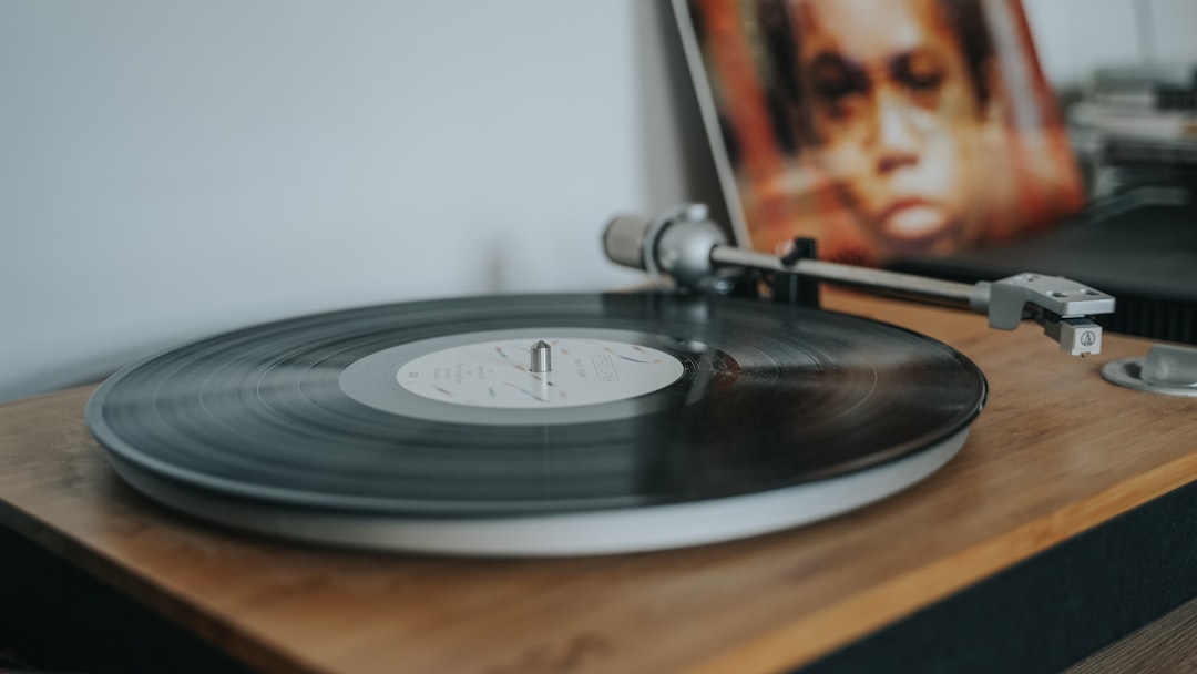 Vinyl’s Revenge: The Turntable’s Role in Modern Music Enjoyment Vinyl’s Revenge: The Turntable’s Role in Modern Music Enjoyment
